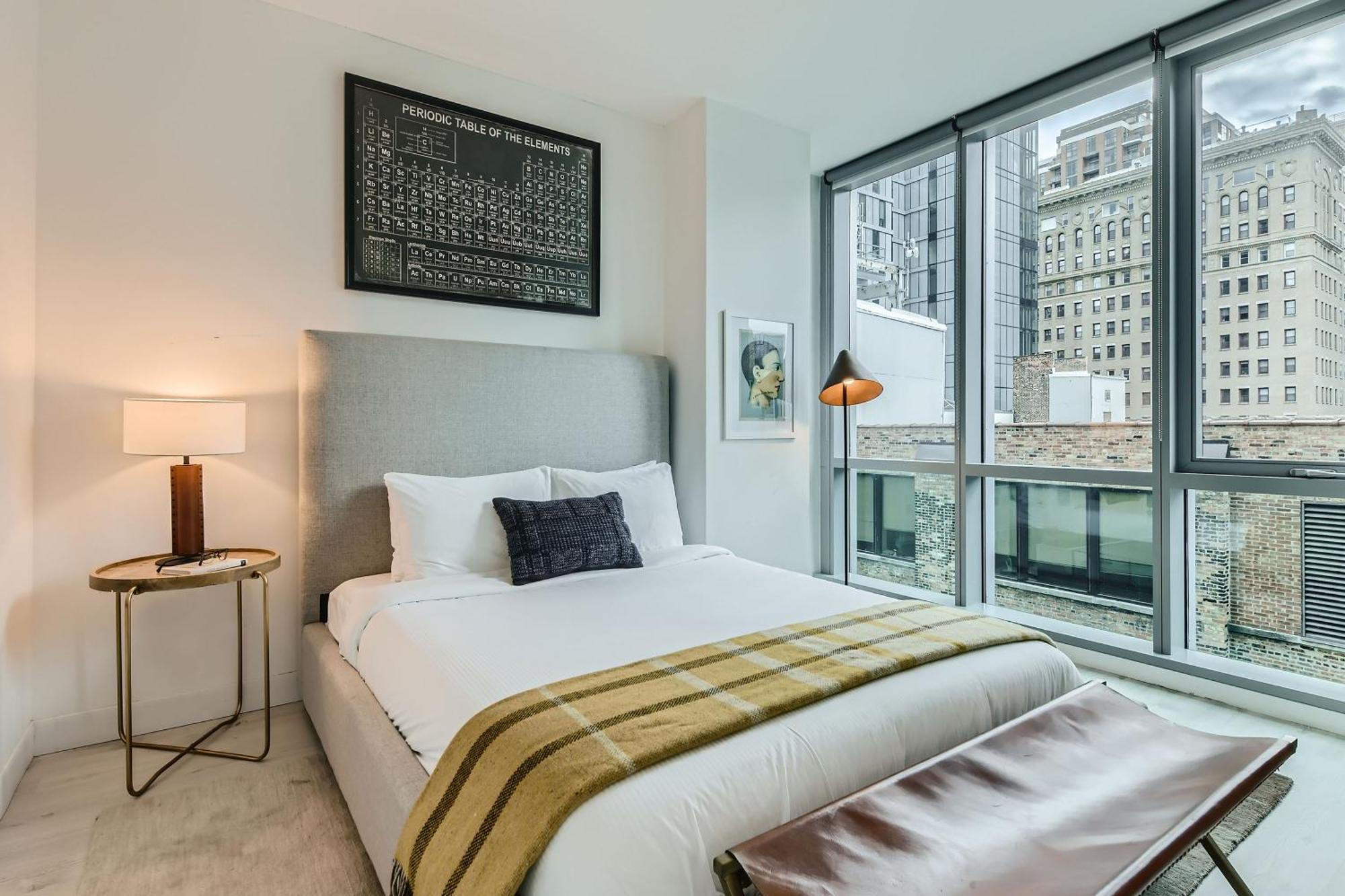 시카고 Sentral Michigan Avenue 아파트 호텔 객실 사진 A bedroom