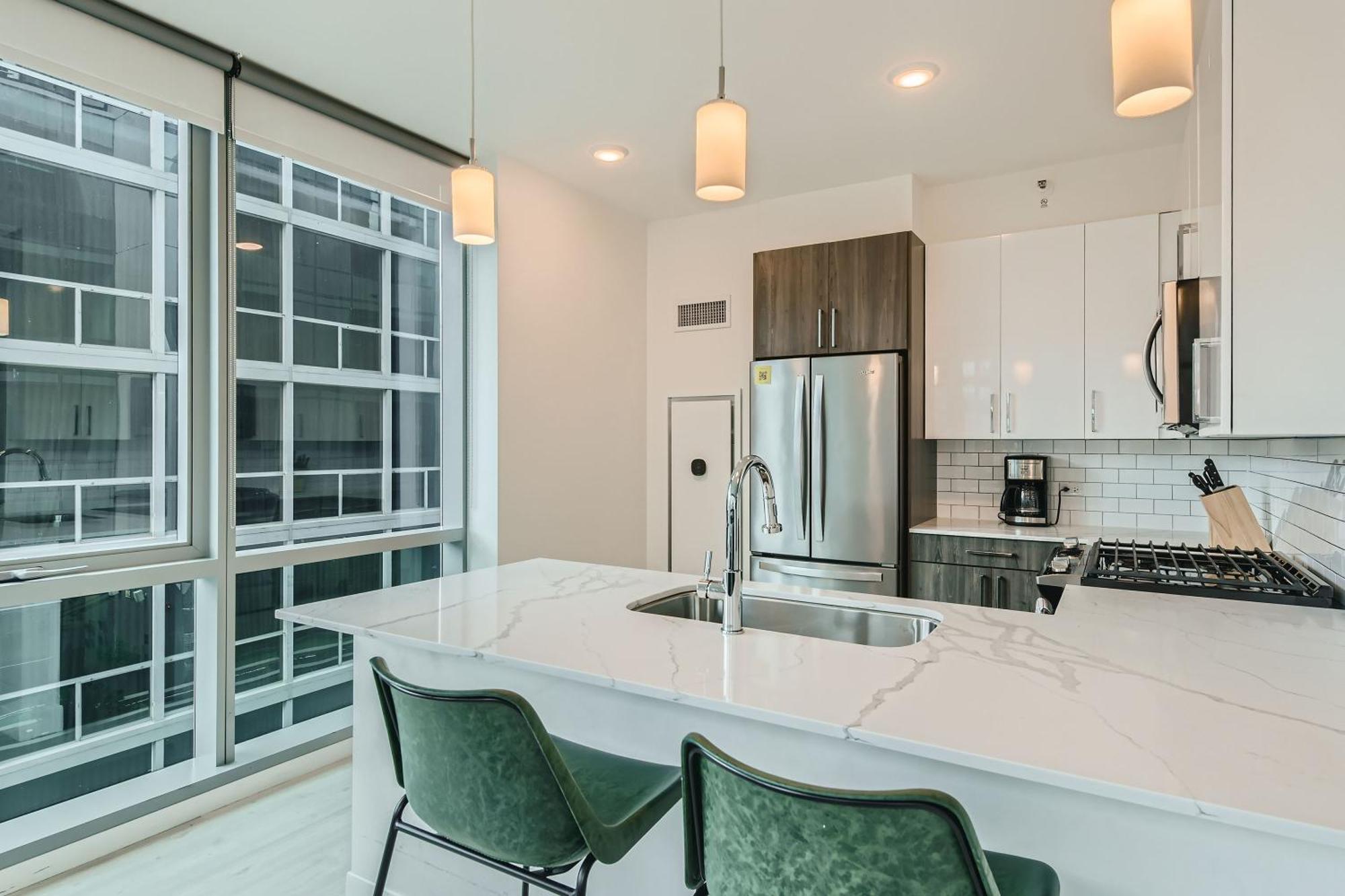 시카고 Sentral Michigan Avenue 아파트 호텔 객실 사진 Kitchen